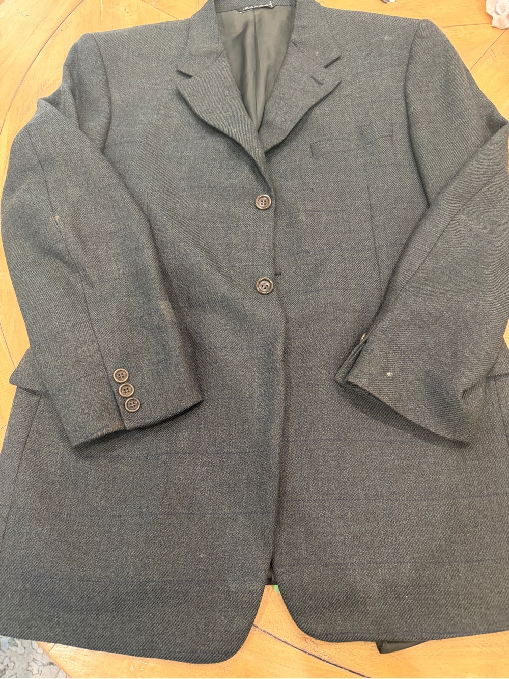 Canali Classic Men's Wool Blazer in Charcoal Herringbone 42R